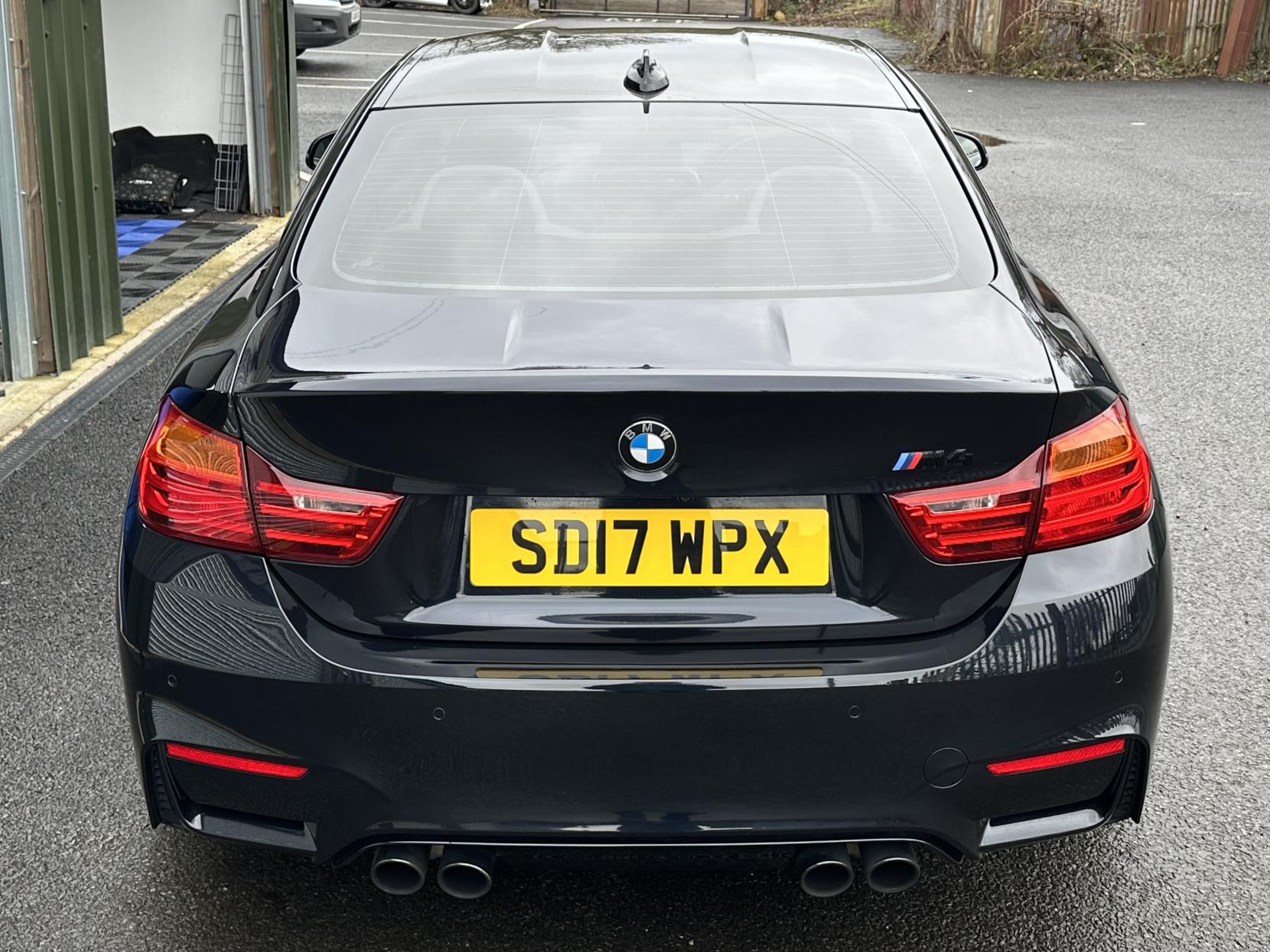 BMW M4 3.0 BiTurbo Competition Coupe 2dr Petrol DCT Euro 6 (s/s) (450 ps)