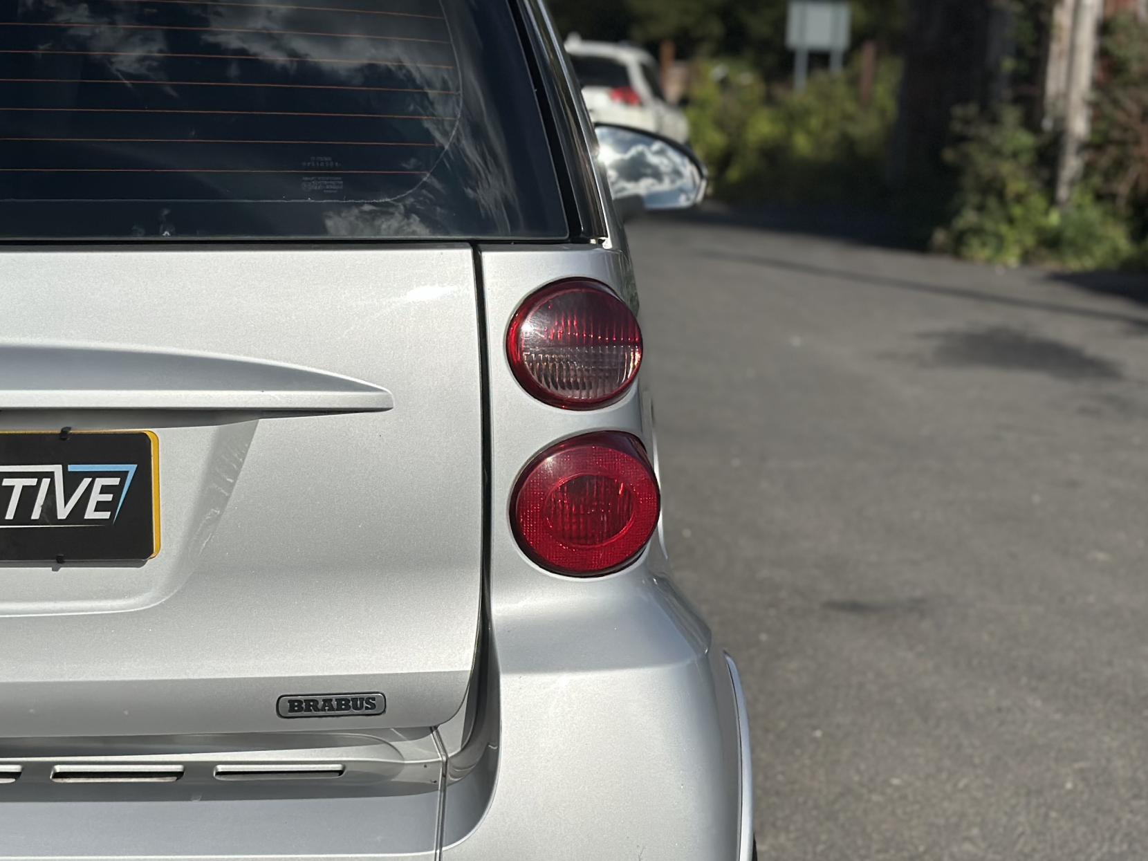 Smart fortwo 1.0 BRABUS Coupe 2dr Petrol Auto Euro 4 (98 bhp)