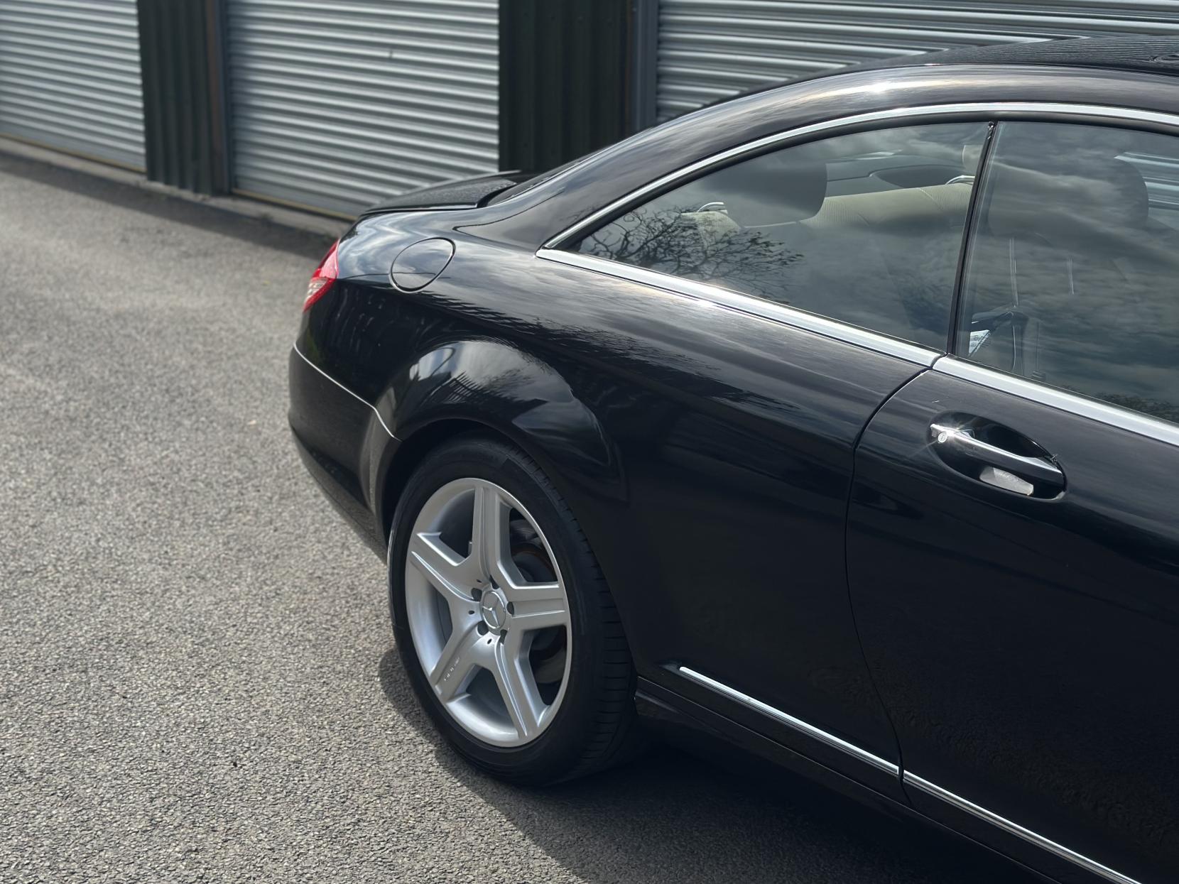 Mercedes-Benz CL 5.5 CL600 Coupe 2dr Petrol Automatic (340 g/km, 517 bhp)