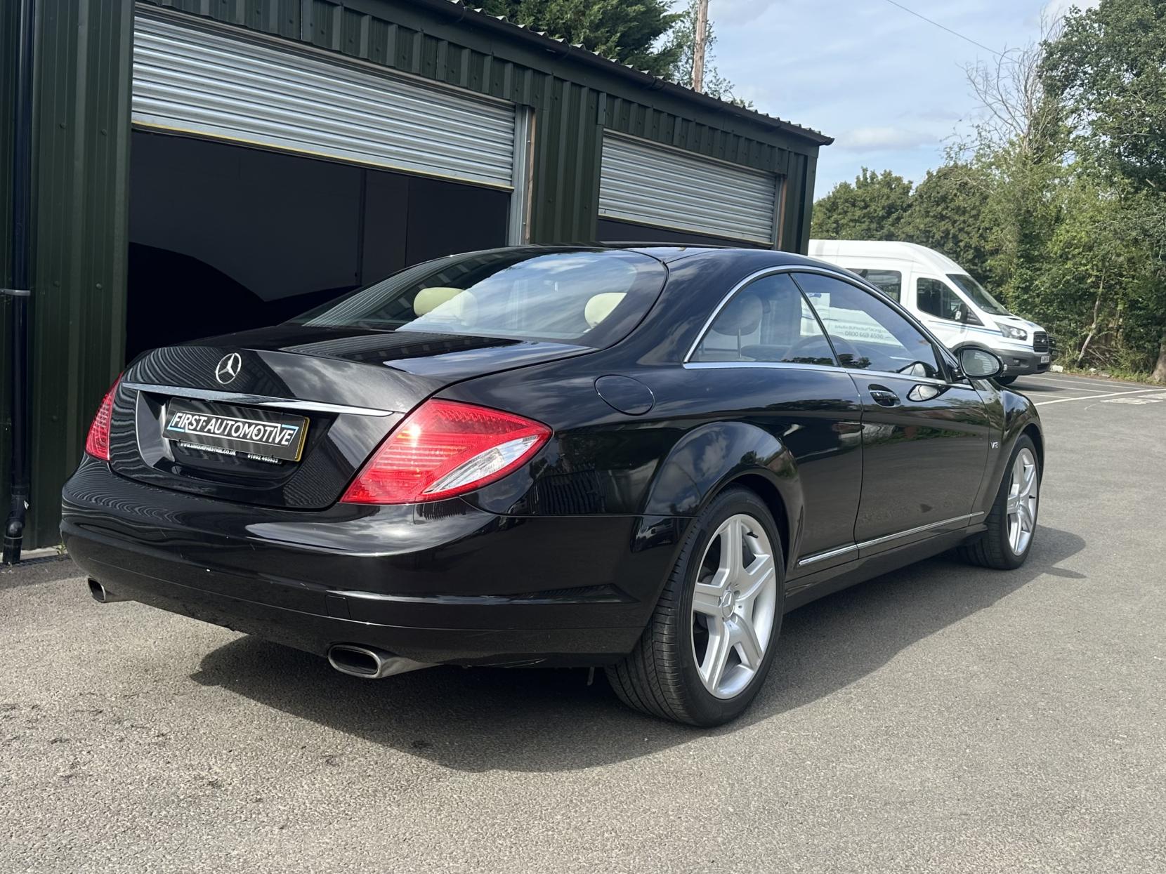 Mercedes-Benz CL 5.5 CL600 Coupe 2dr Petrol Automatic (340 g/km, 517 bhp)