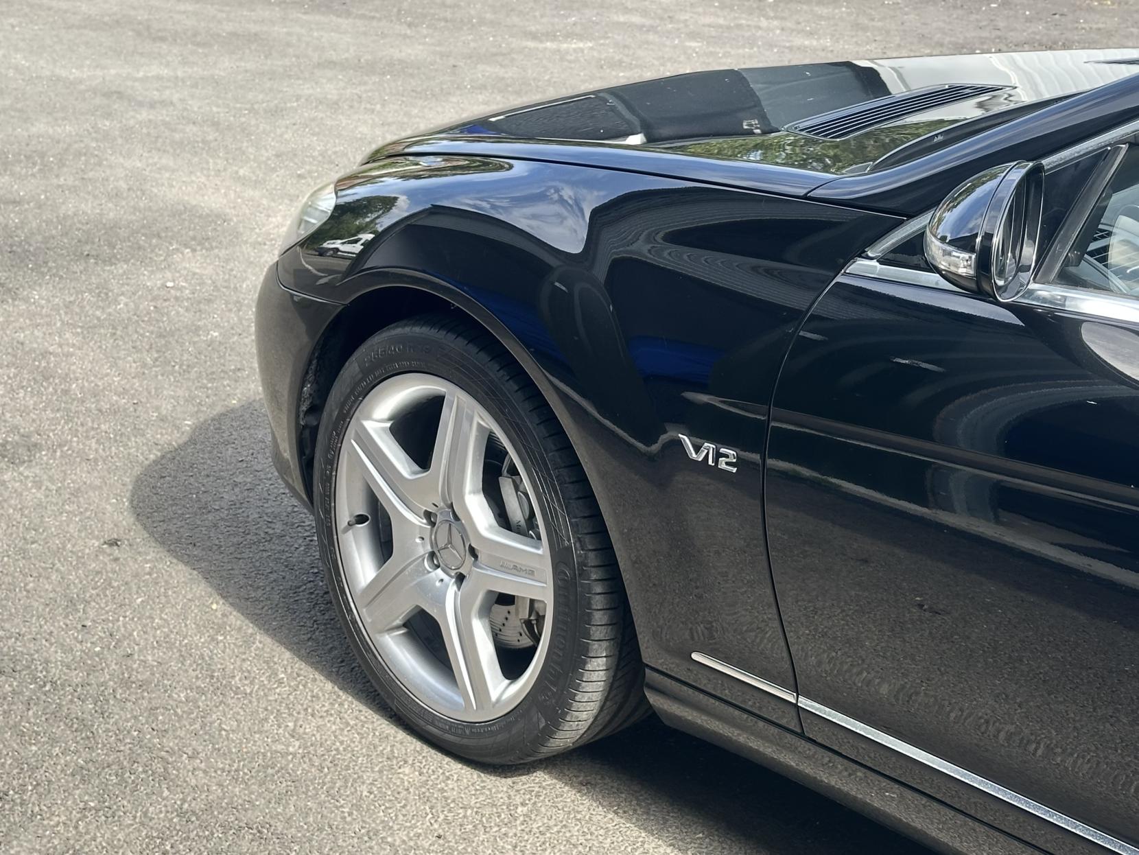 Mercedes-Benz CL 5.5 CL600 Coupe 2dr Petrol Automatic (340 g/km, 517 bhp)