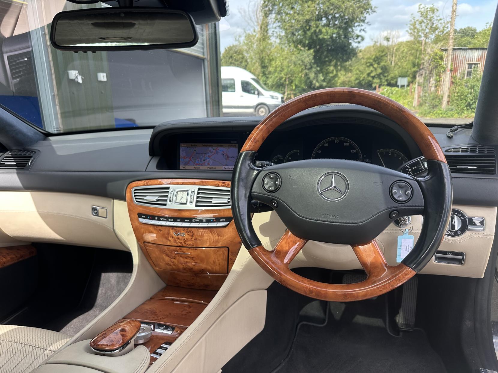 Mercedes-Benz CL 5.5 CL600 Coupe 2dr Petrol Automatic (340 g/km, 517 bhp)