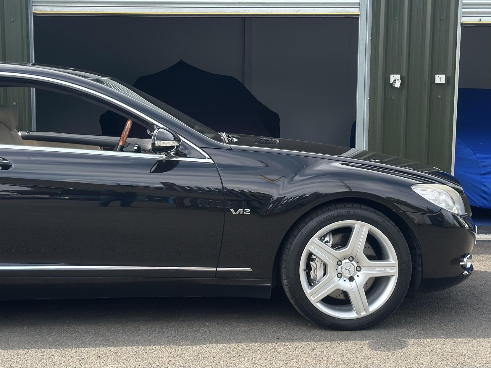 Mercedes-Benz CL 5.5 CL600 Coupe 2dr Petrol Automatic (340 g/km, 517 bhp)