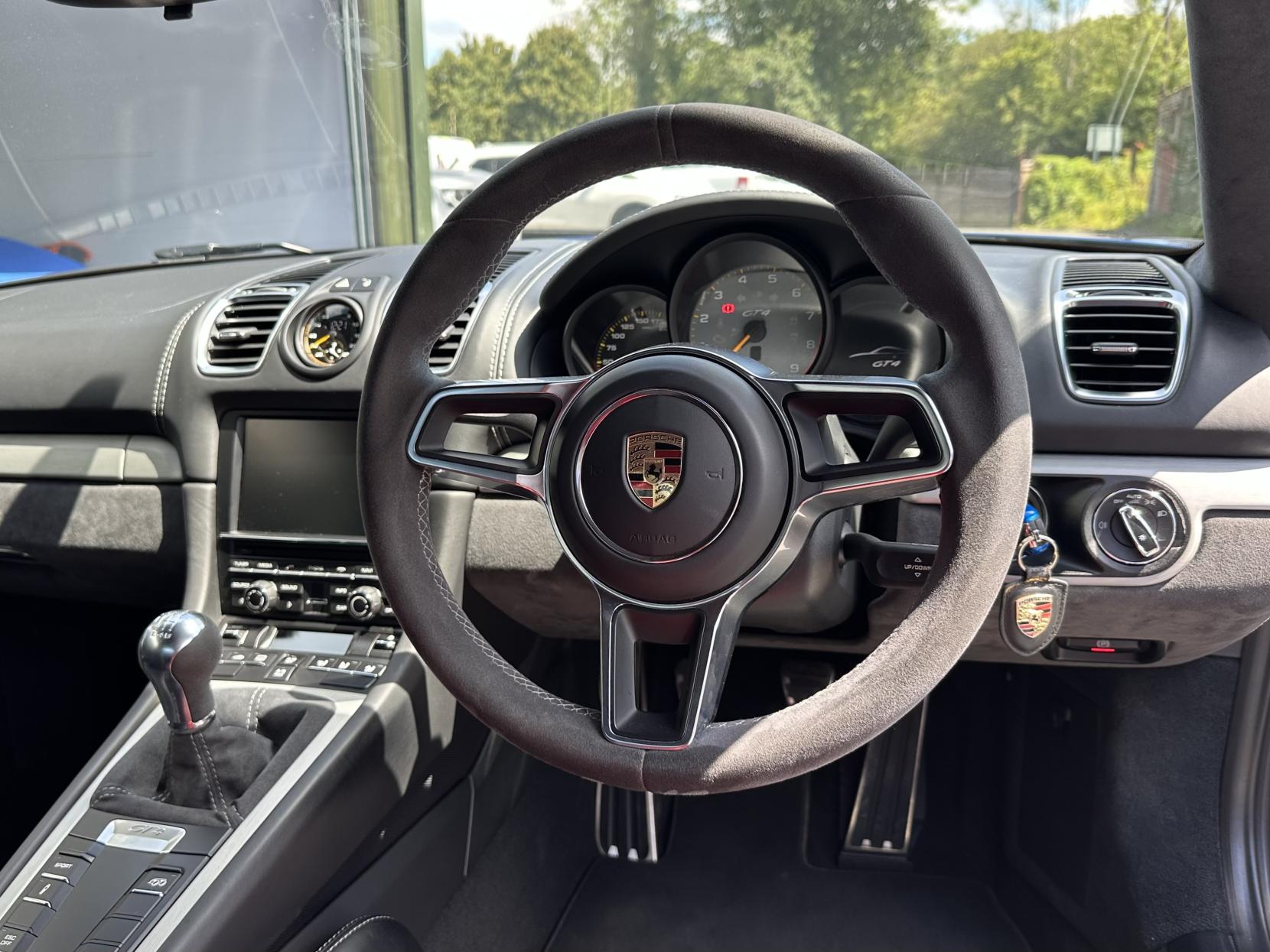 Porsche Cayman 3.8 981 GT4 Coupe 2dr Petrol Manual Euro 6 (385 ps)