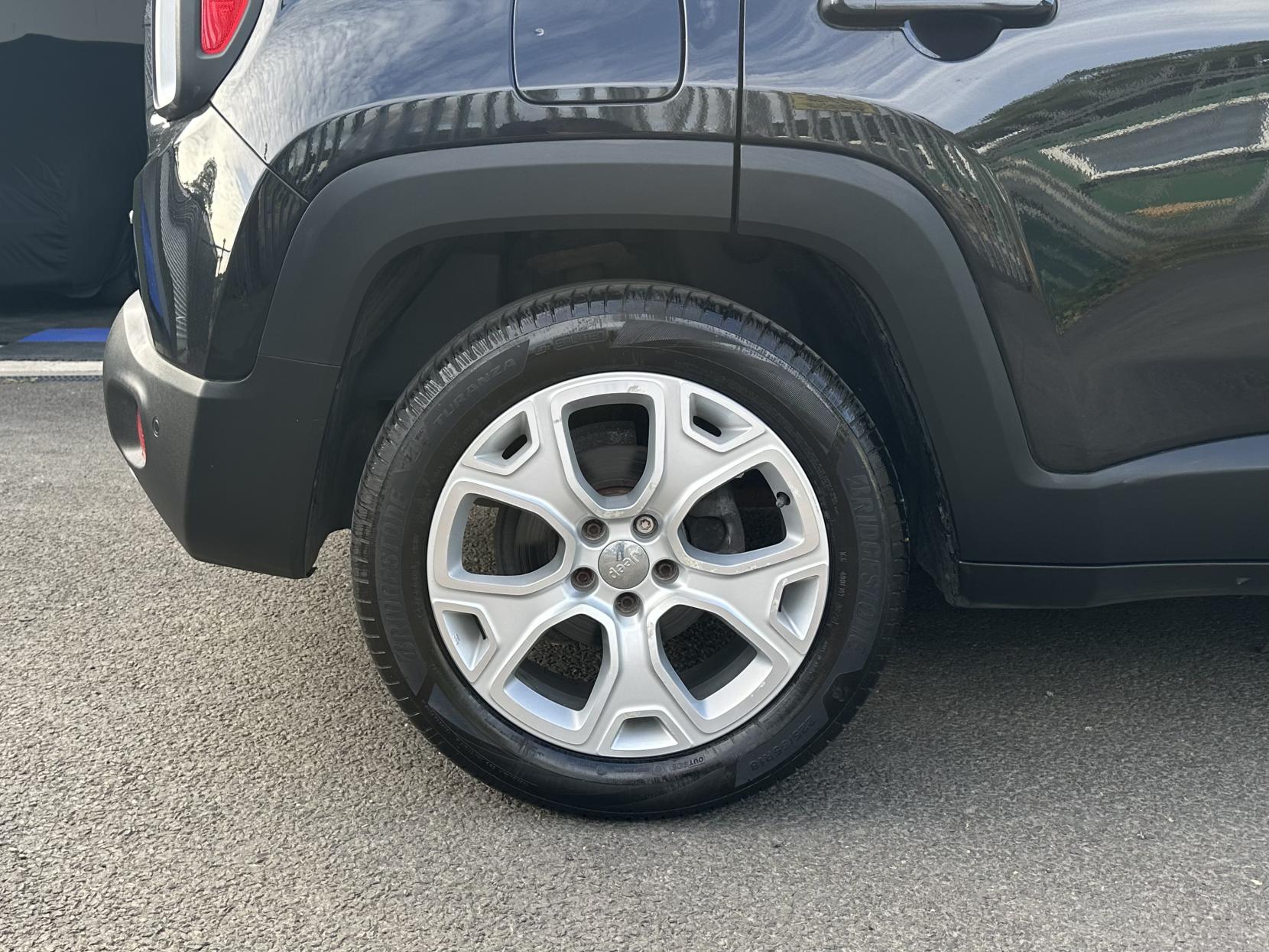 Jeep Renegade 1.4T MultiAirII Limited SUV 5dr Petrol DDCT Euro 6 (s/s) (140 ps)