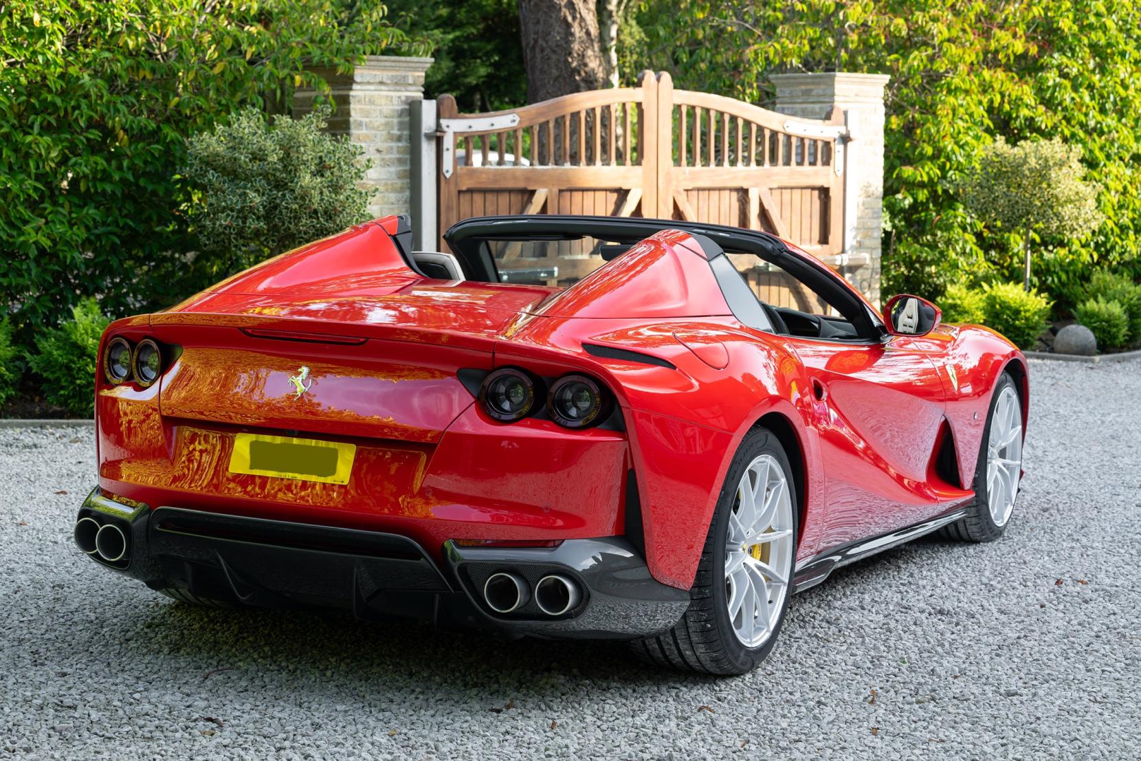 Ferrari 812 GTS 6.5 Convertible (2019 - )