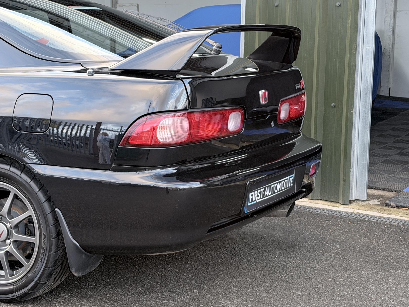 Honda Integra 1.8 Type R Coupe 2dr Petrol Manual (208 g/km, 188 bhp)