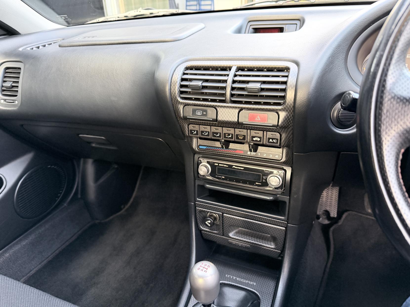 Honda Integra 1.8 Type R Coupe 2dr Petrol Manual (208 g/km, 188 bhp)