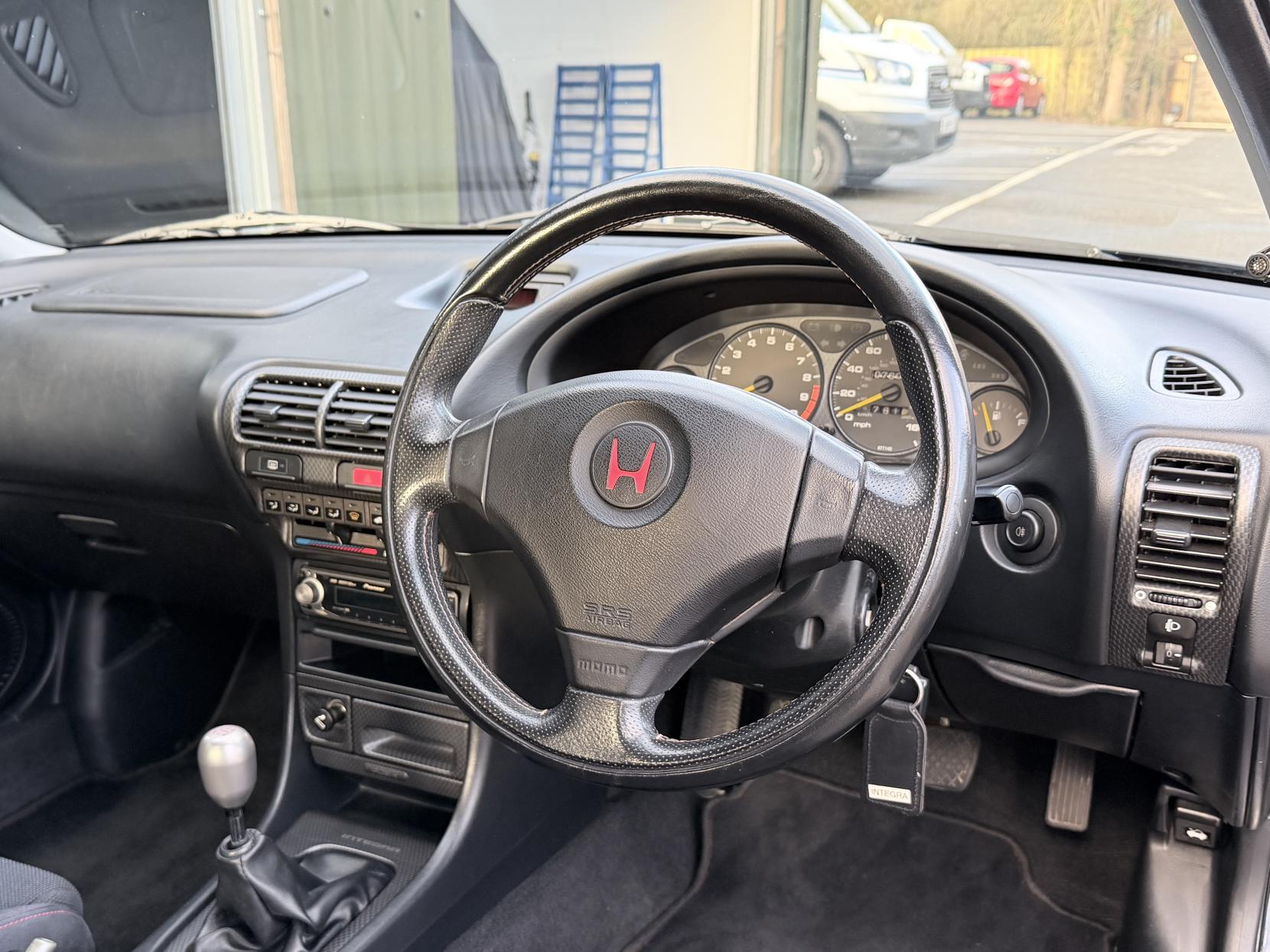 Honda Integra 1.8 Type R Coupe 2dr Petrol Manual (208 g/km, 188 bhp)