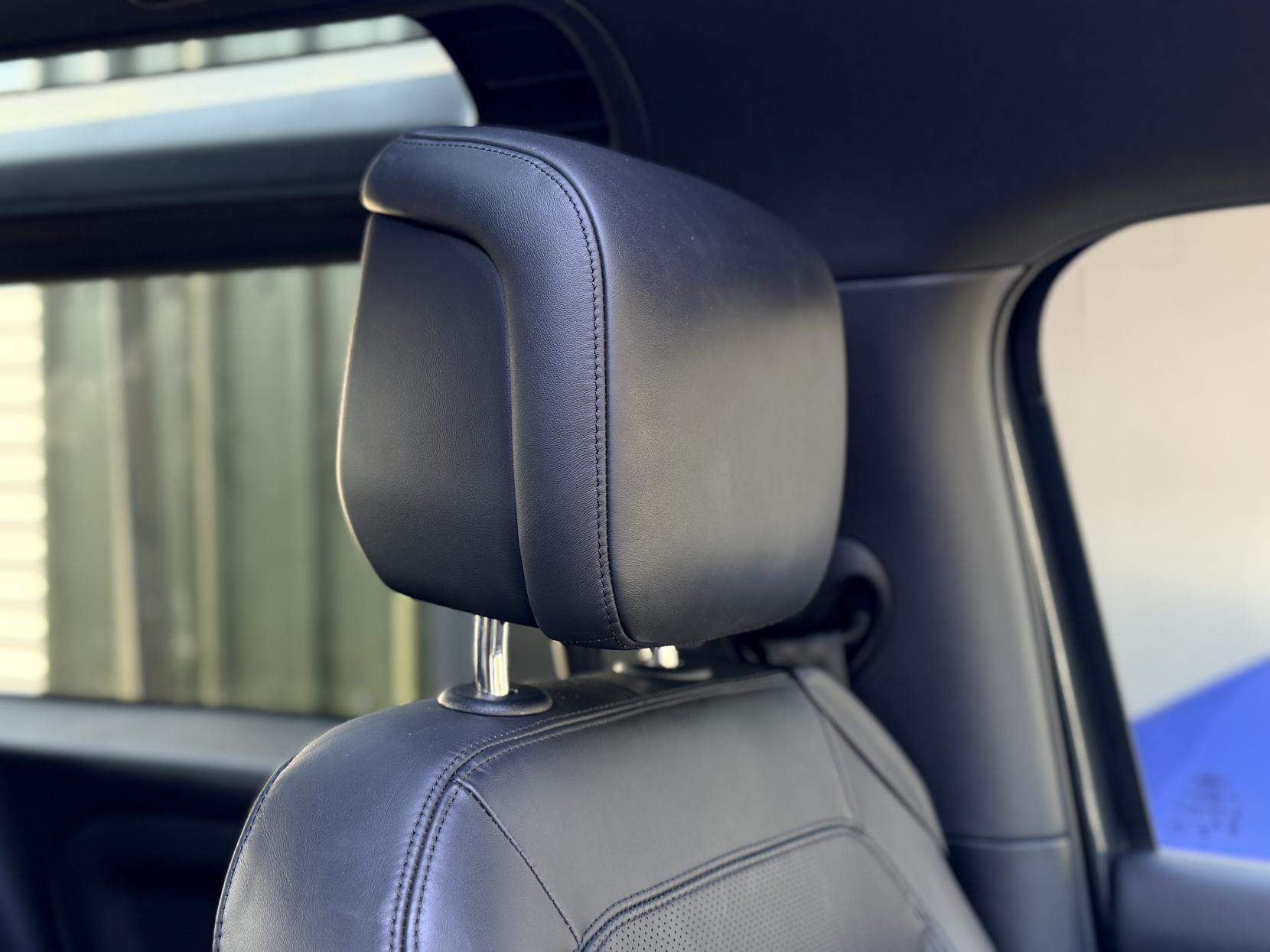 Land Rover Defender 90 3.0 D250 MHEV X-Dynamic HSE SUV 3dr Diesel Auto 4WD Euro 6 (s/s) (250 ps)