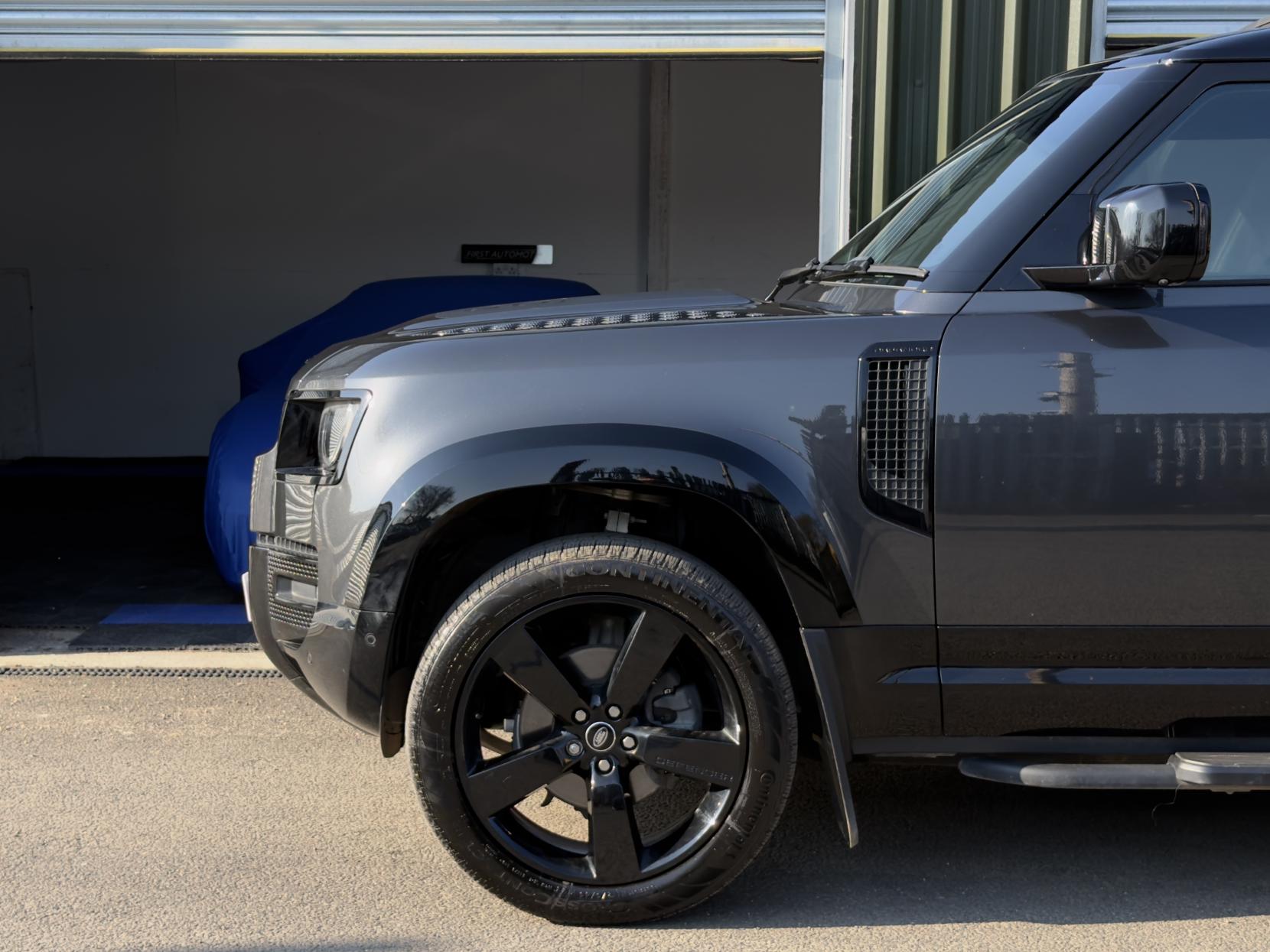 Land Rover Defender 90 3.0 D250 MHEV X-Dynamic HSE SUV 3dr Diesel Auto 4WD Euro 6 (s/s) (250 ps)