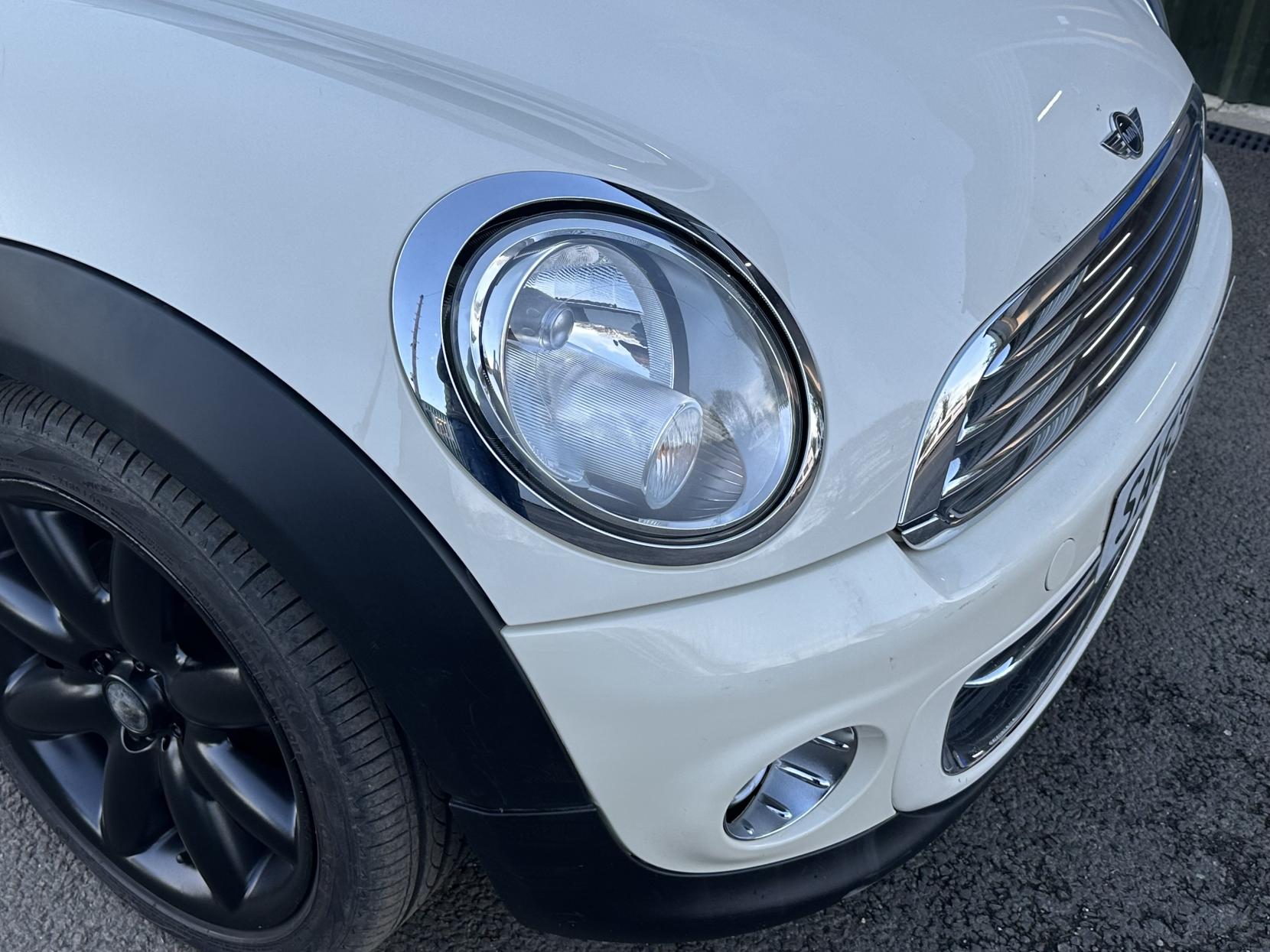 MINI Convertible 1.6 Cooper Convertible 2dr Petrol Manual Euro 6 (s/s) (122 ps)