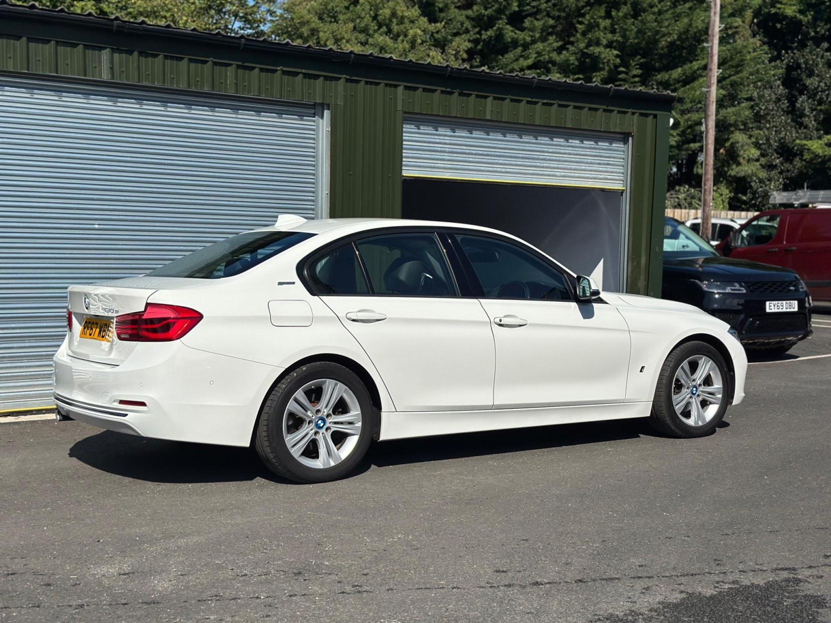 BMW 3 Series 2.0 330e 7.6kWh Sport Auto Euro 6 (s/s) 4dr