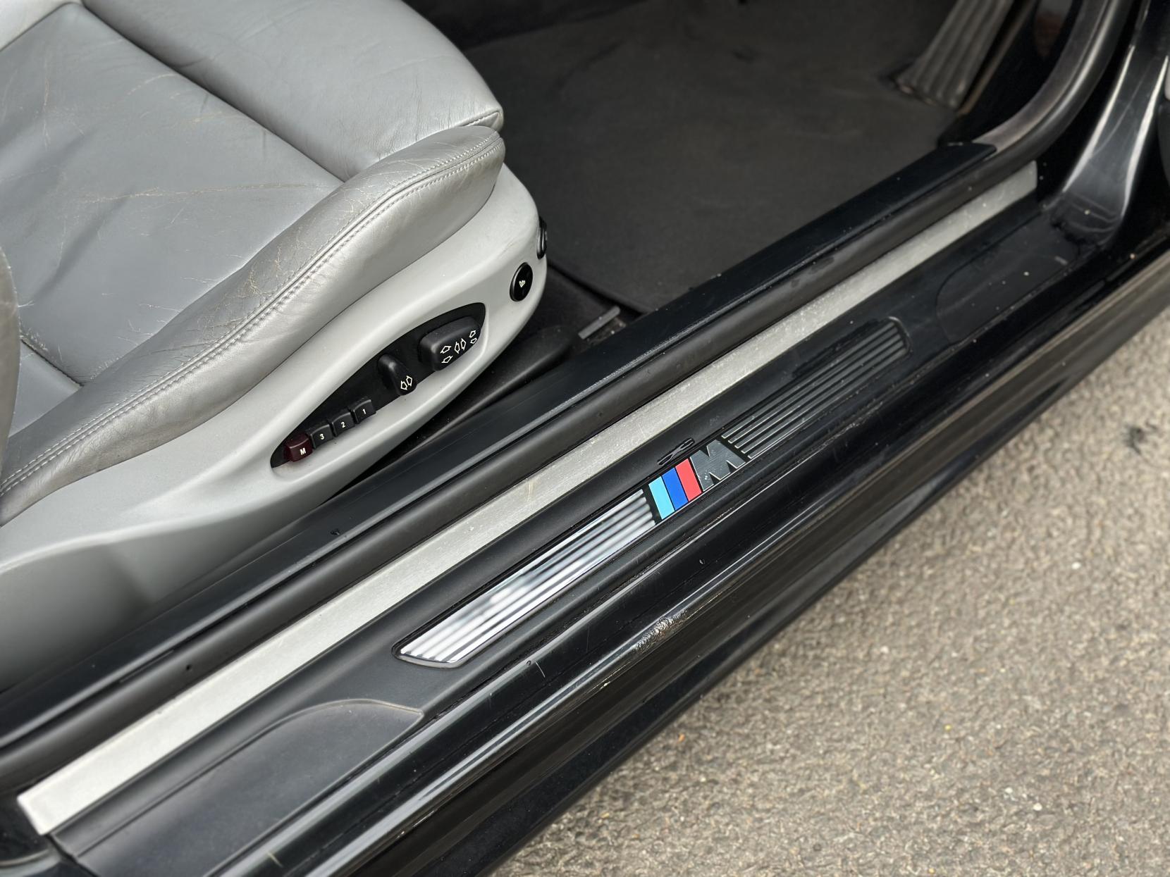 BMW 3 Series 3.0 330Ci 330 Sport Coupe 2dr Petrol Manual (218 g/km, 231 bhp)