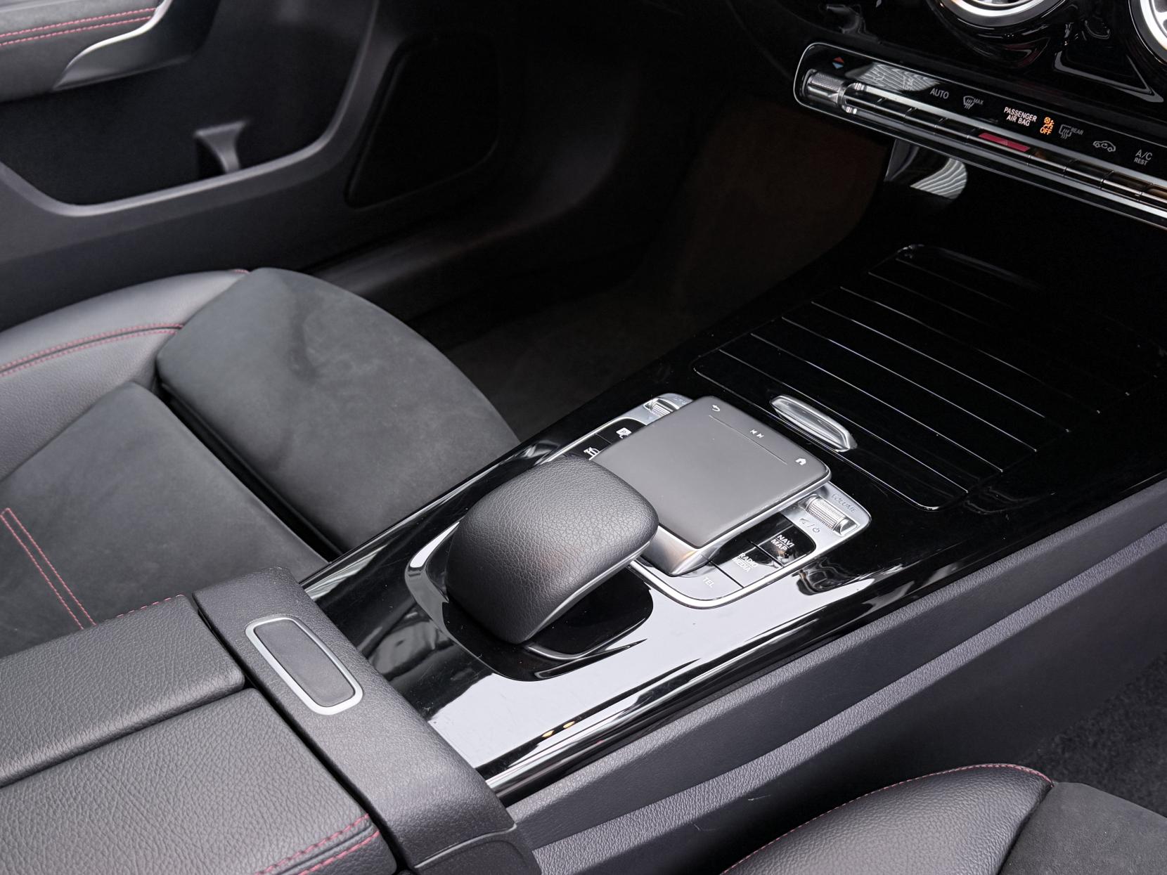 Mercedes-Benz A Class 2.0 A250 AMG Line (Premium) Hatchback 5dr Petrol 7G-DCT Euro 6 (s/s) (224 ps)