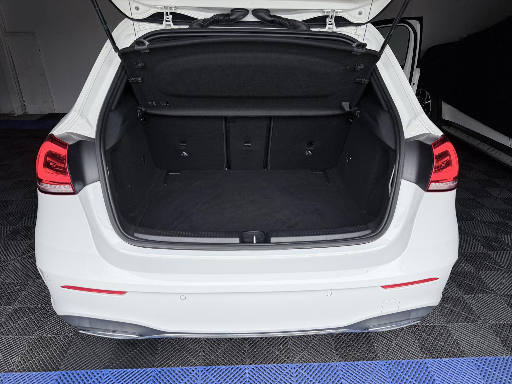 Mercedes-Benz A Class 2.0 A250 AMG Line (Premium) Hatchback 5dr Petrol 7G-DCT Euro 6 (s/s) (224 ps)