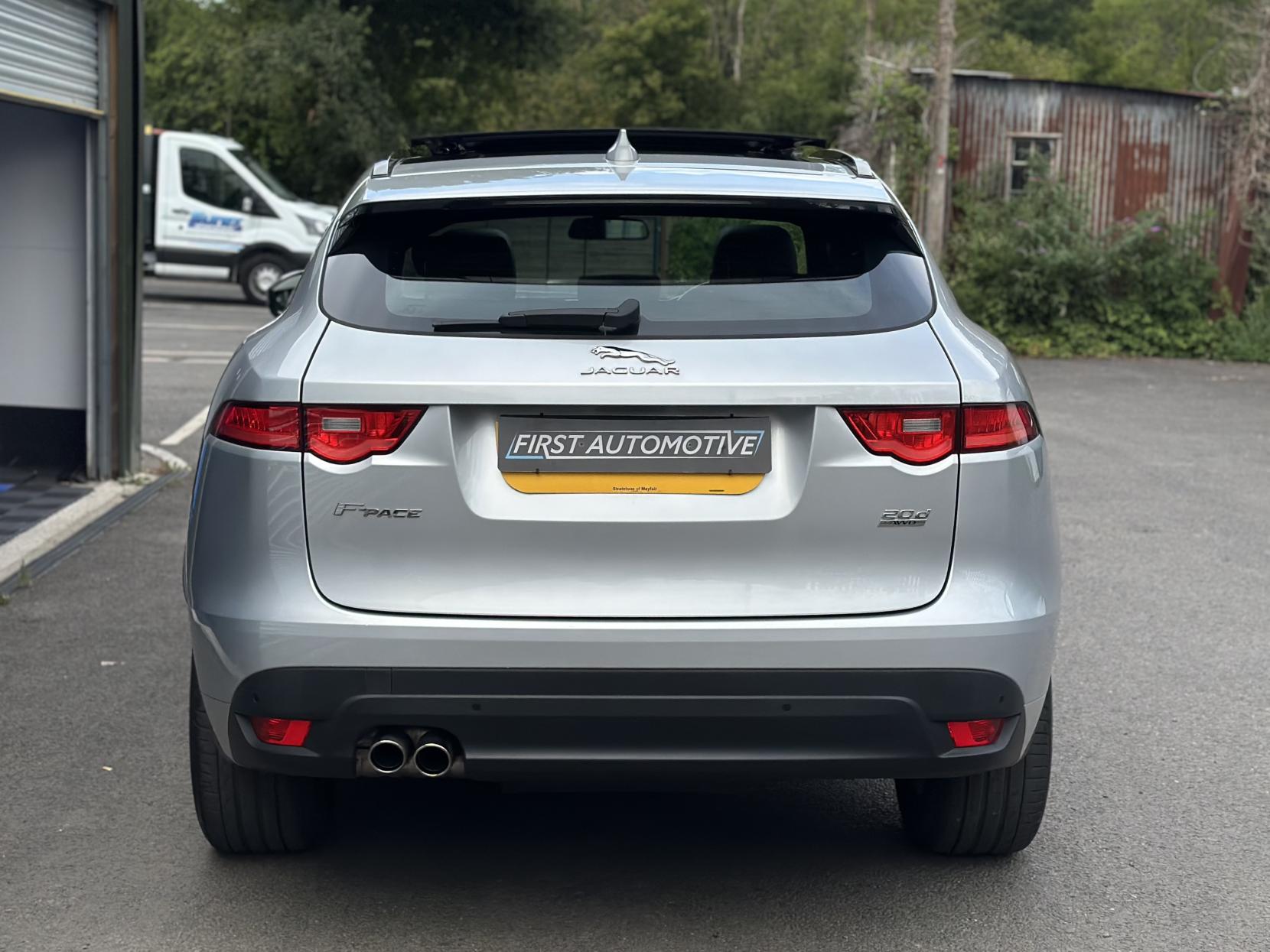 Jaguar F-PACE 2.0 D180 R-Sport SUV 5dr Diesel Auto AWD Euro 6 (s/s) (180 ps)