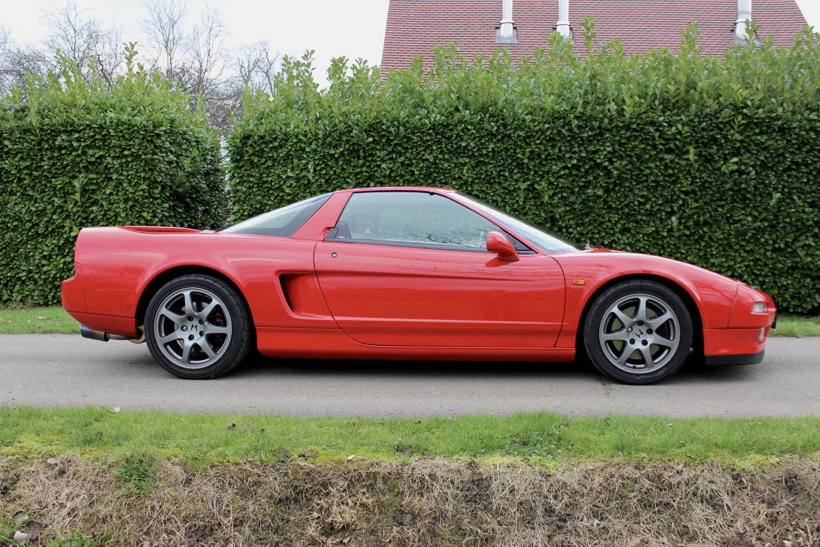 Honda NSX 3.2 Coupe 2dr Petrol Manual (cruise control) (285 g/km, 277 bhp)