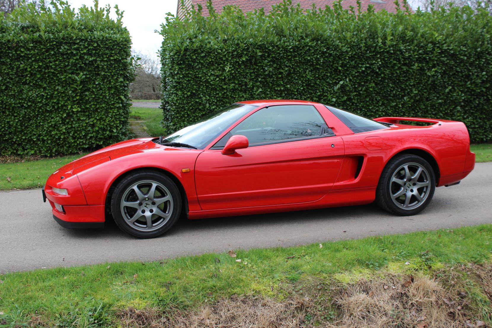 Honda NSX 3.2 Coupe 2dr Petrol Manual (cruise control) (285 g/km, 277 bhp)