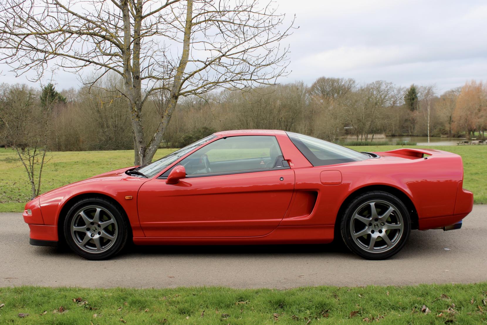 Honda NSX 3.2 Coupe 2dr Petrol Manual (cruise control) (285 g/km, 277 bhp)