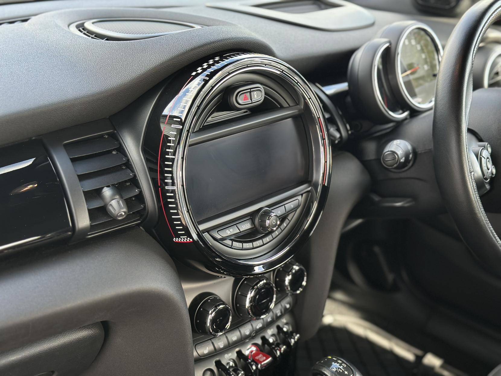 MINI Hatch 2.0 John Cooper Works Hatchback 3dr Petrol Auto Euro 6 (s/s) (231 ps)
