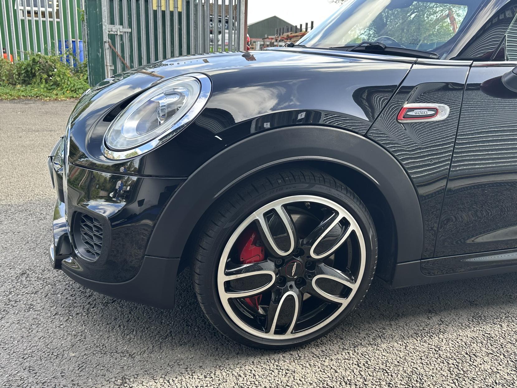 MINI Hatch 2.0 John Cooper Works Hatchback 3dr Petrol Auto Euro 6 (s/s) (231 ps)