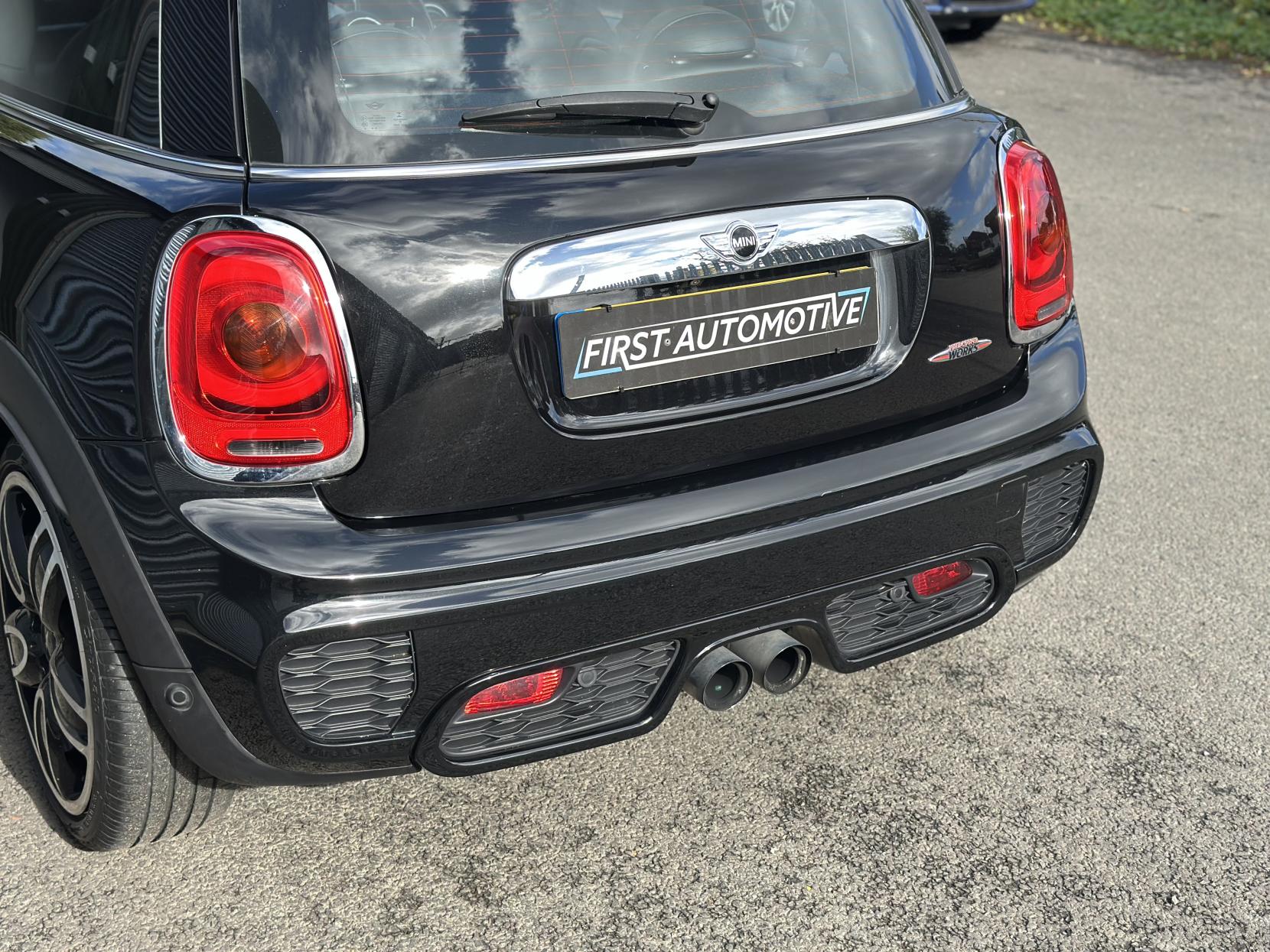 MINI Hatch 2.0 John Cooper Works Hatchback 3dr Petrol Auto Euro 6 (s/s) (231 ps)
