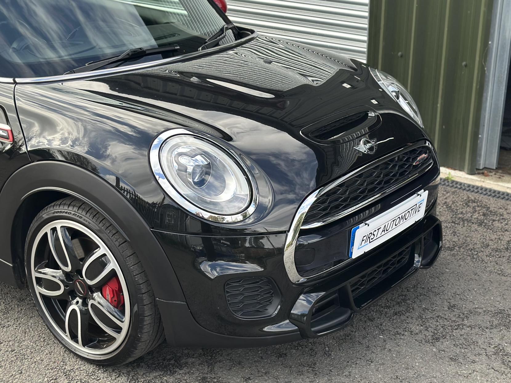 MINI Hatch 2.0 John Cooper Works Hatchback 3dr Petrol Auto Euro 6 (s/s) (231 ps)