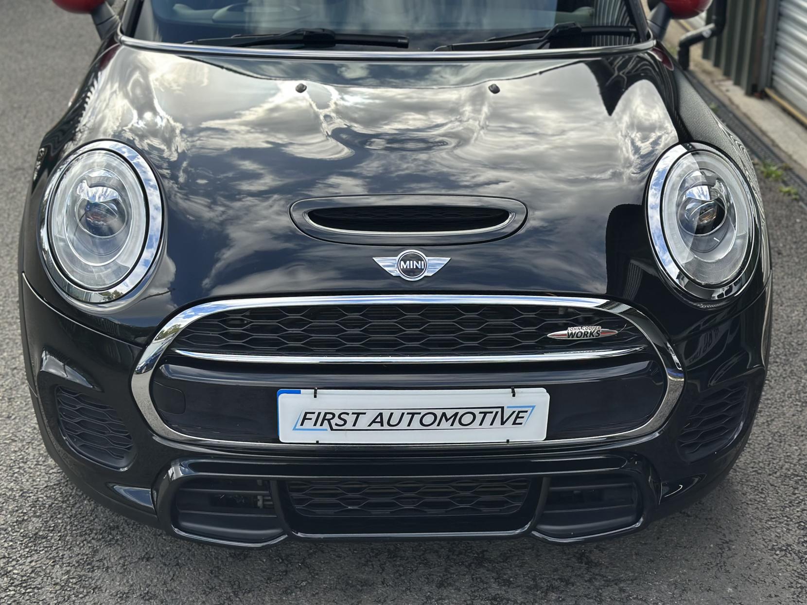 MINI Hatch 2.0 John Cooper Works Hatchback 3dr Petrol Auto Euro 6 (s/s) (231 ps)