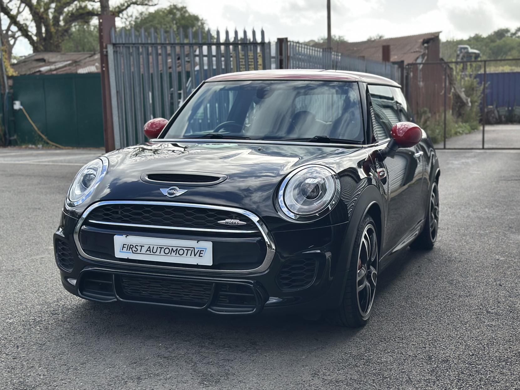MINI Hatch 2.0 John Cooper Works Hatchback 3dr Petrol Auto Euro 6 (s/s) (231 ps)