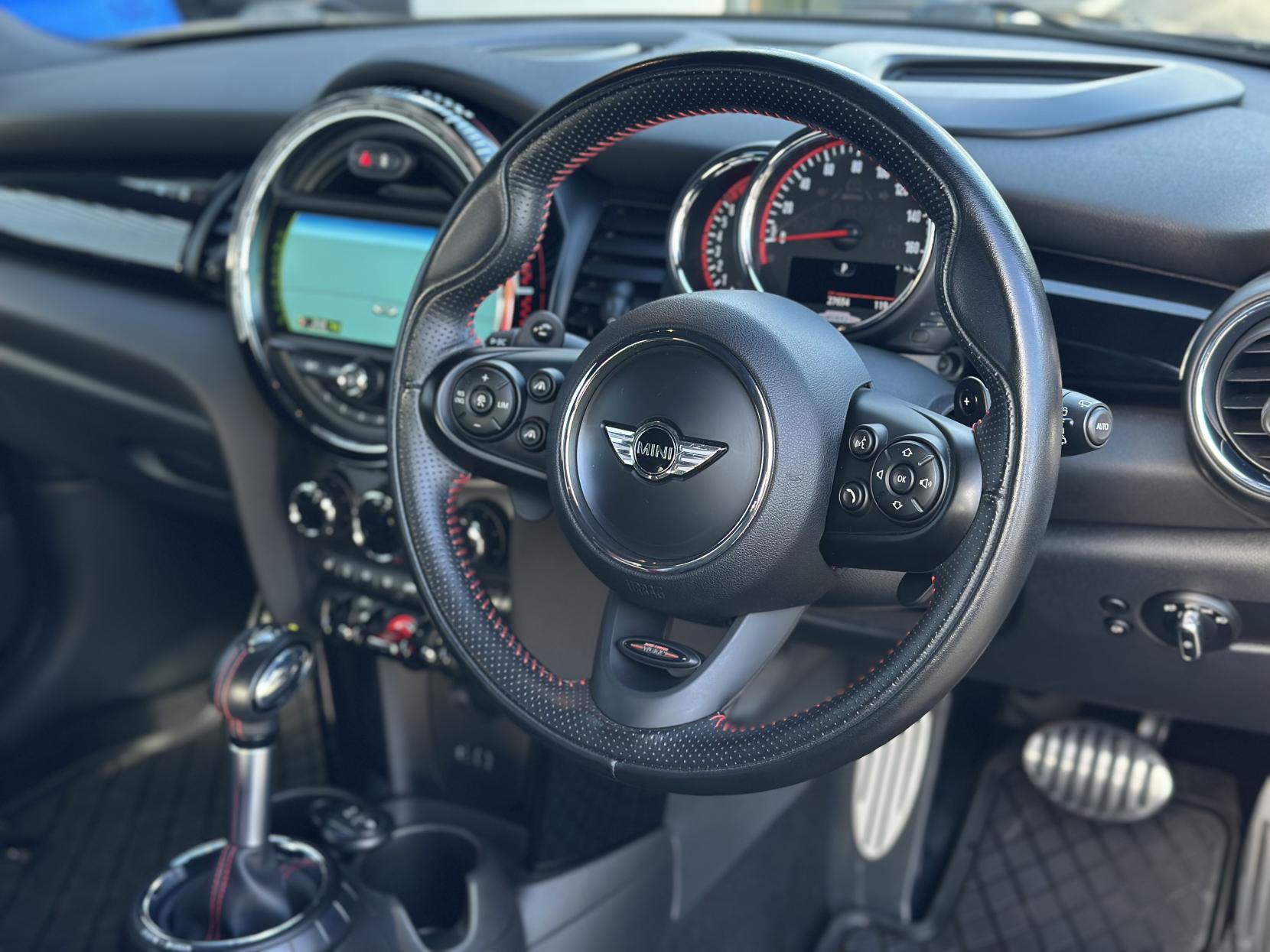 MINI Hatch 2.0 John Cooper Works Hatchback 3dr Petrol Auto Euro 6 (s/s) (231 ps)