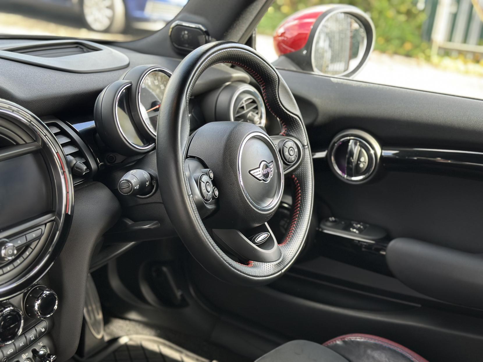 MINI Hatch 2.0 John Cooper Works Hatchback 3dr Petrol Auto Euro 6 (s/s) (231 ps)