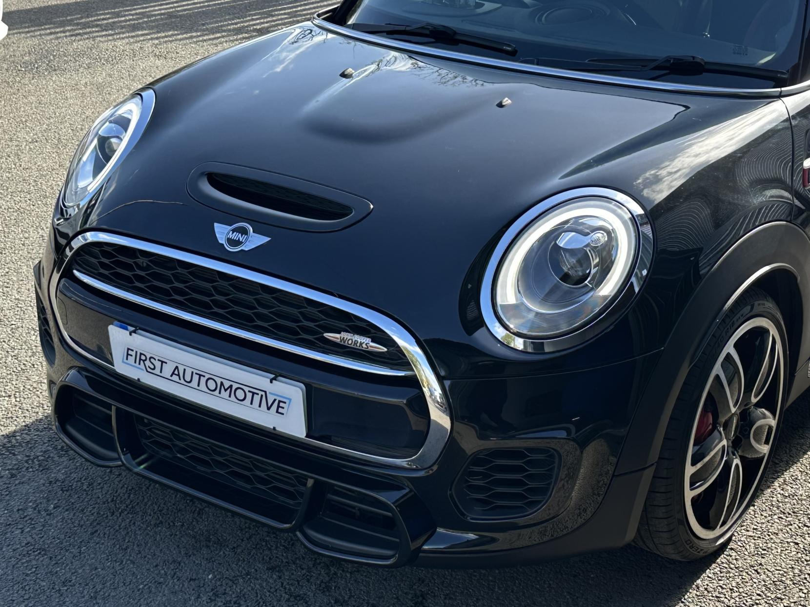MINI Hatch 2.0 John Cooper Works Hatchback 3dr Petrol Auto Euro 6 (s/s) (231 ps)