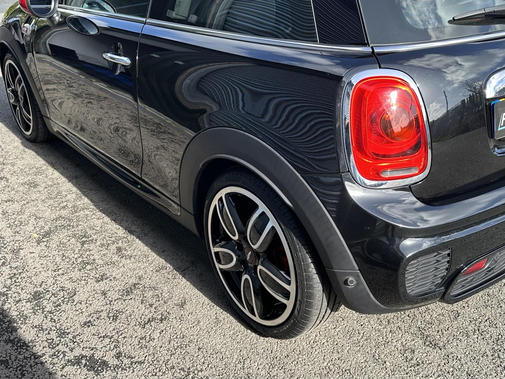 MINI Hatch 2.0 John Cooper Works Hatchback 3dr Petrol Auto Euro 6 (s/s) (231 ps)
