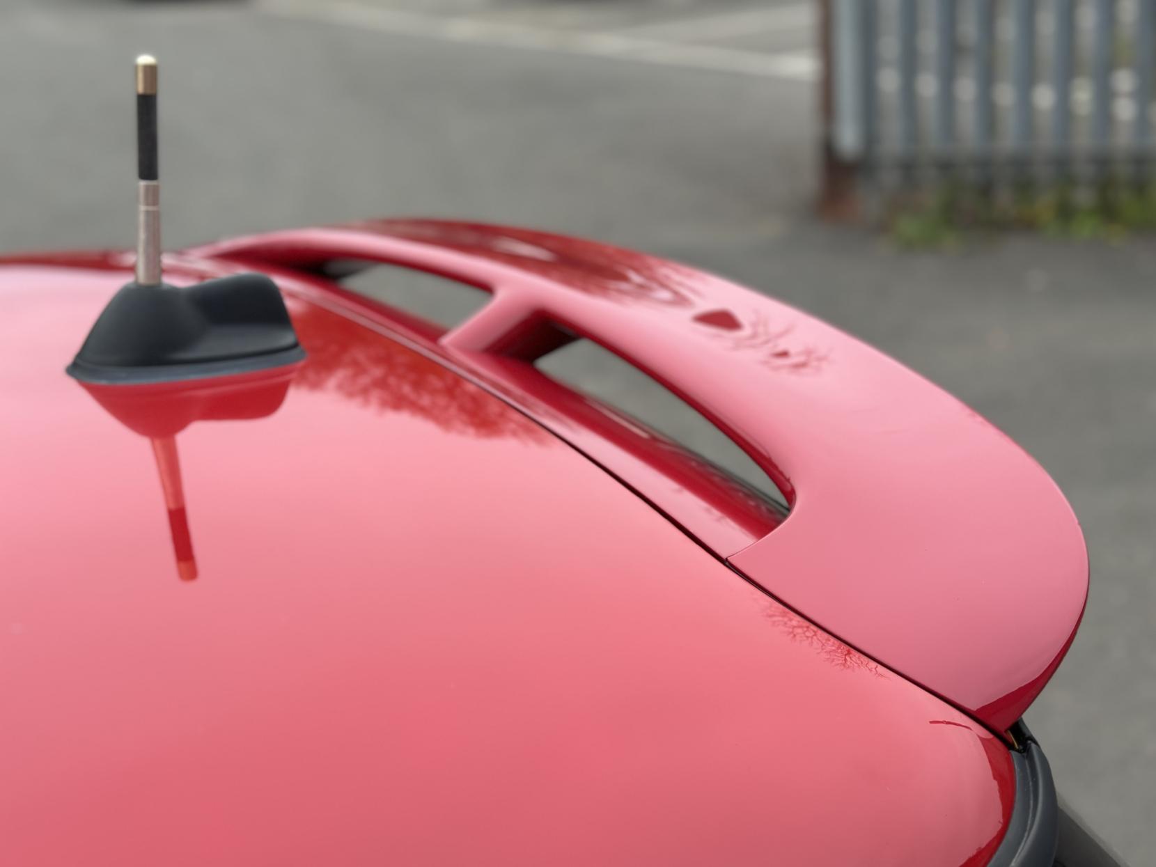 MINI Hatch 1.6 John Cooper Works Hatchback 3dr Petrol Manual Euro 5 (211 ps)