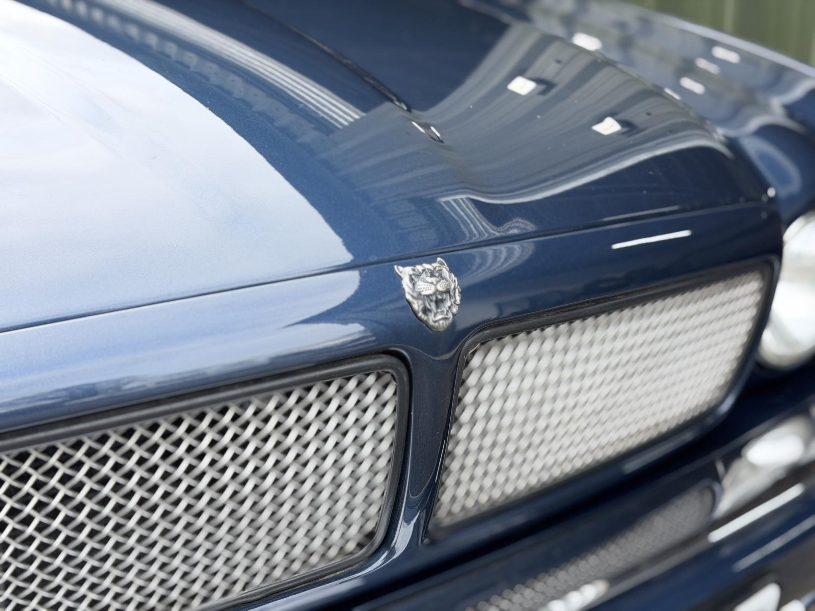 Jaguar XJR 4.0 Saloon 4dr Petrol Manual (322 bhp)