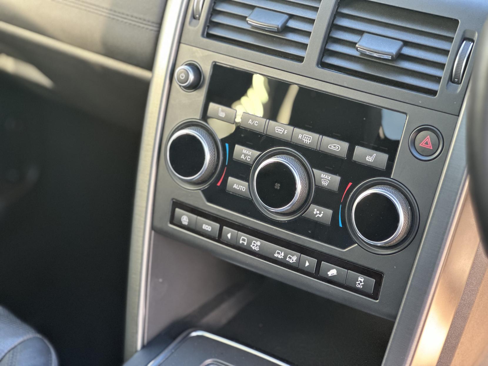 Land Rover Discovery Sport 2.0 TD4 Landmark SUV 5dr Diesel Auto 4WD Euro 6 (s/s) (180 ps)