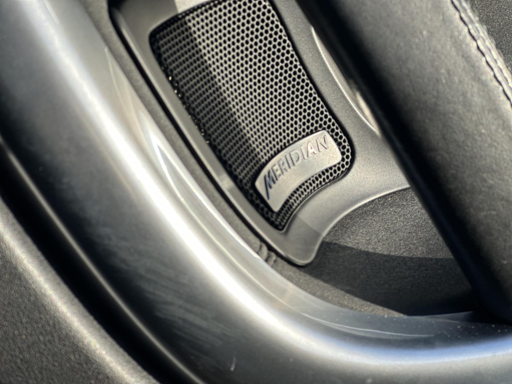 Land Rover Discovery Sport 2.0 TD4 Landmark SUV 5dr Diesel Auto 4WD Euro 6 (s/s) (180 ps)