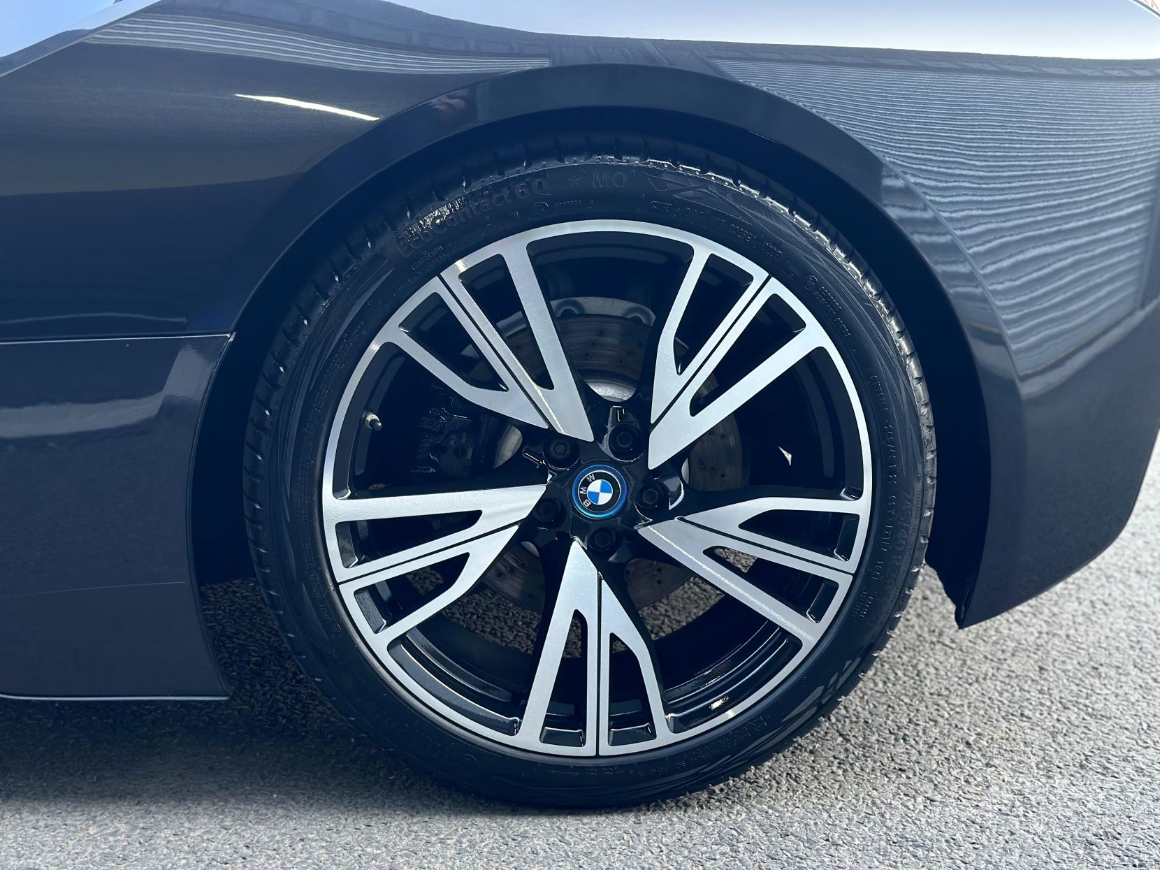 BMW i8 1.5 11.6kWh Roadster 2dr Petrol Plug-in Hybrid Auto 4WD Euro 6 (s/s) (374 ps)