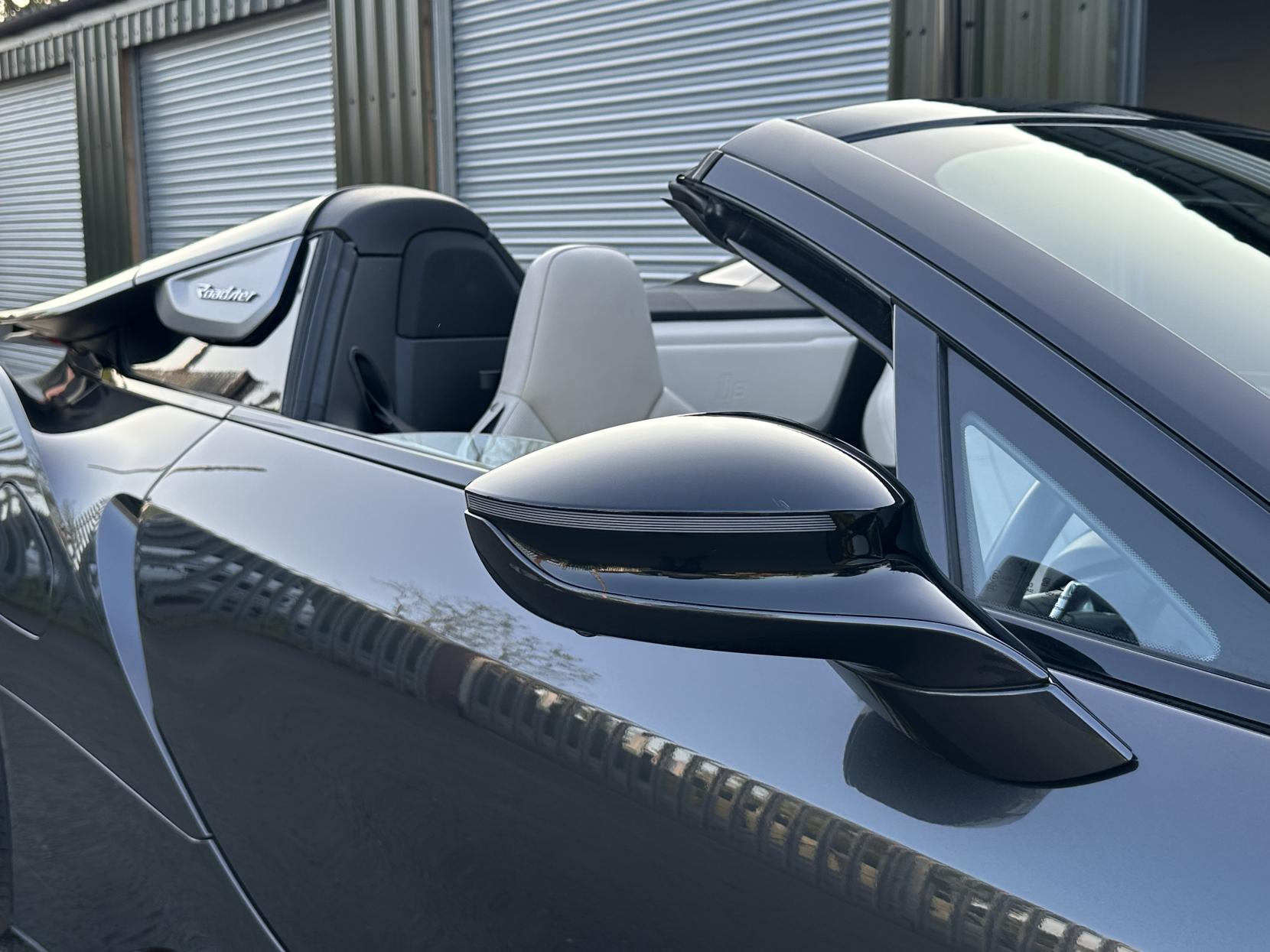 BMW i8 1.5 11.6kWh Roadster 2dr Petrol Plug-in Hybrid Auto 4WD Euro 6 (s/s) (374 ps)