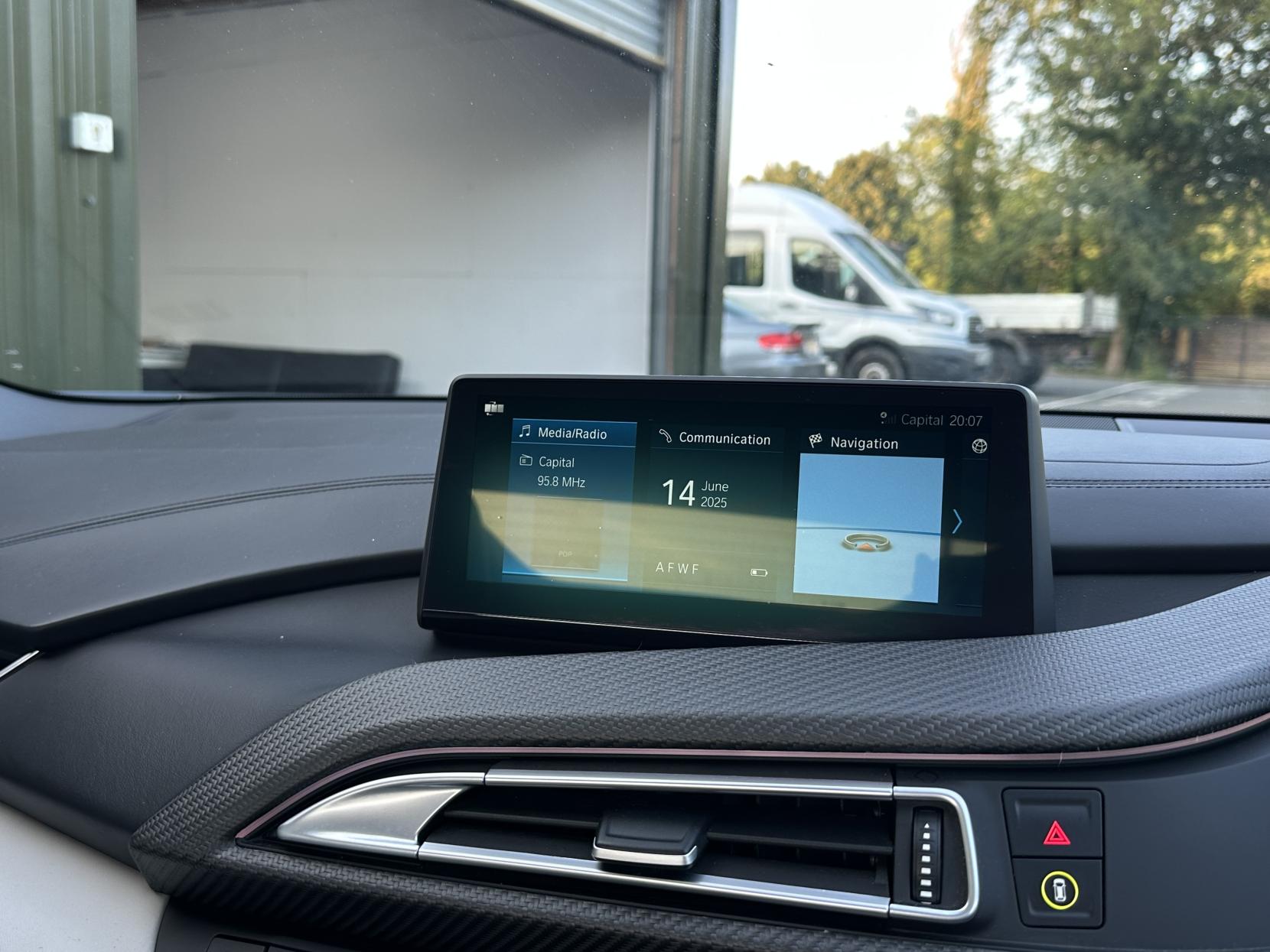 BMW i8 1.5 11.6kWh Roadster 2dr Petrol Plug-in Hybrid Auto 4WD Euro 6 (s/s) (374 ps)