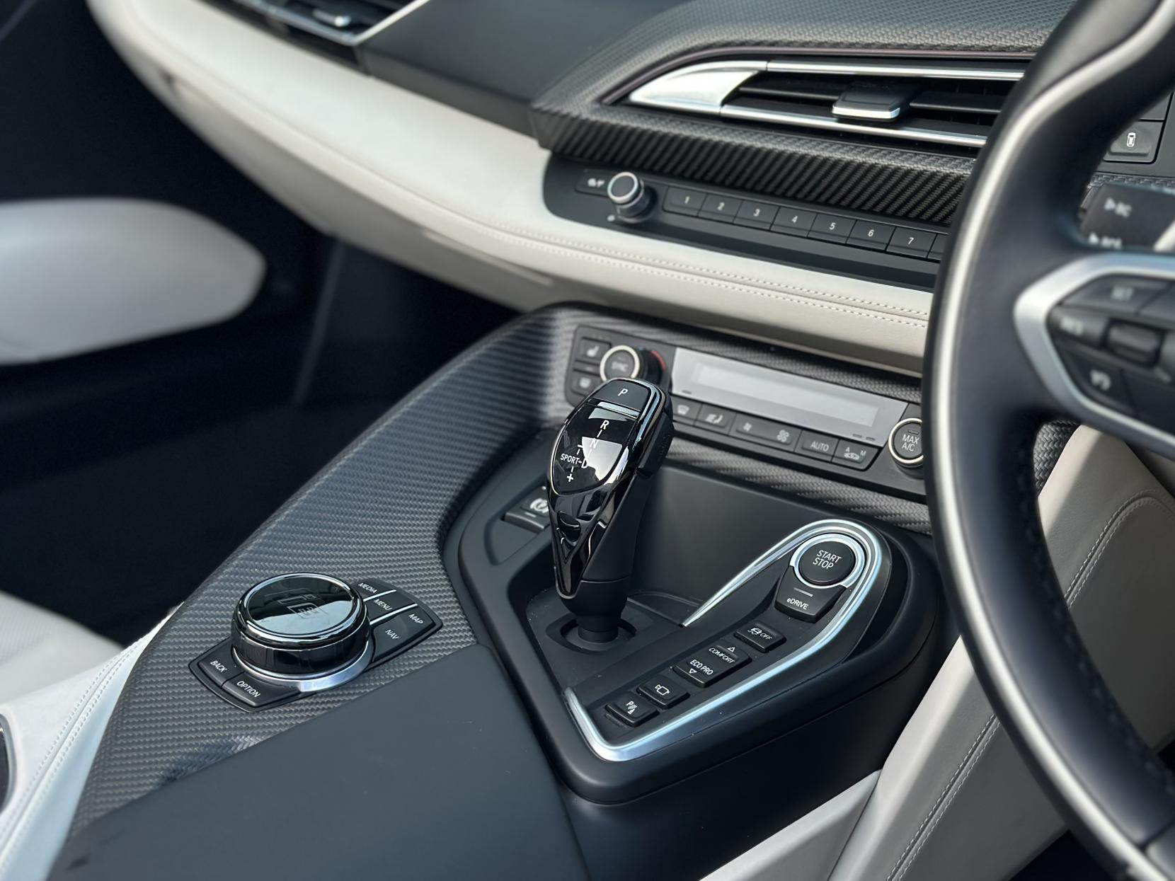 BMW i8 1.5 11.6kWh Roadster 2dr Petrol Plug-in Hybrid Auto 4WD Euro 6 (s/s) (374 ps)