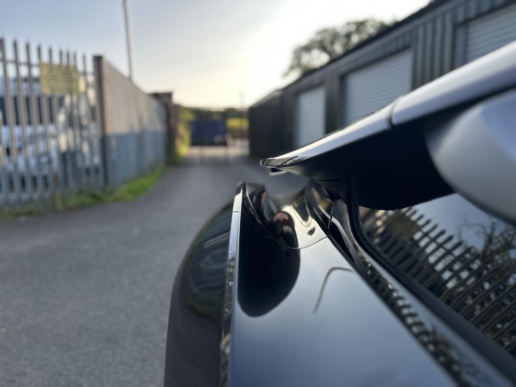 BMW i8 1.5 11.6kWh Roadster 2dr Petrol Plug-in Hybrid Auto 4WD Euro 6 (s/s) (374 ps)