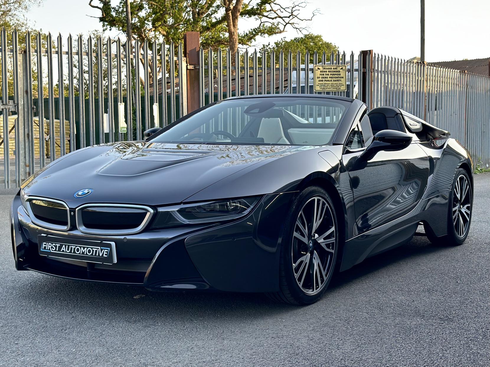 BMW i8 1.5 11.6kWh Roadster 2dr Petrol Plug-in Hybrid Auto 4WD Euro 6 (s/s) (374 ps)