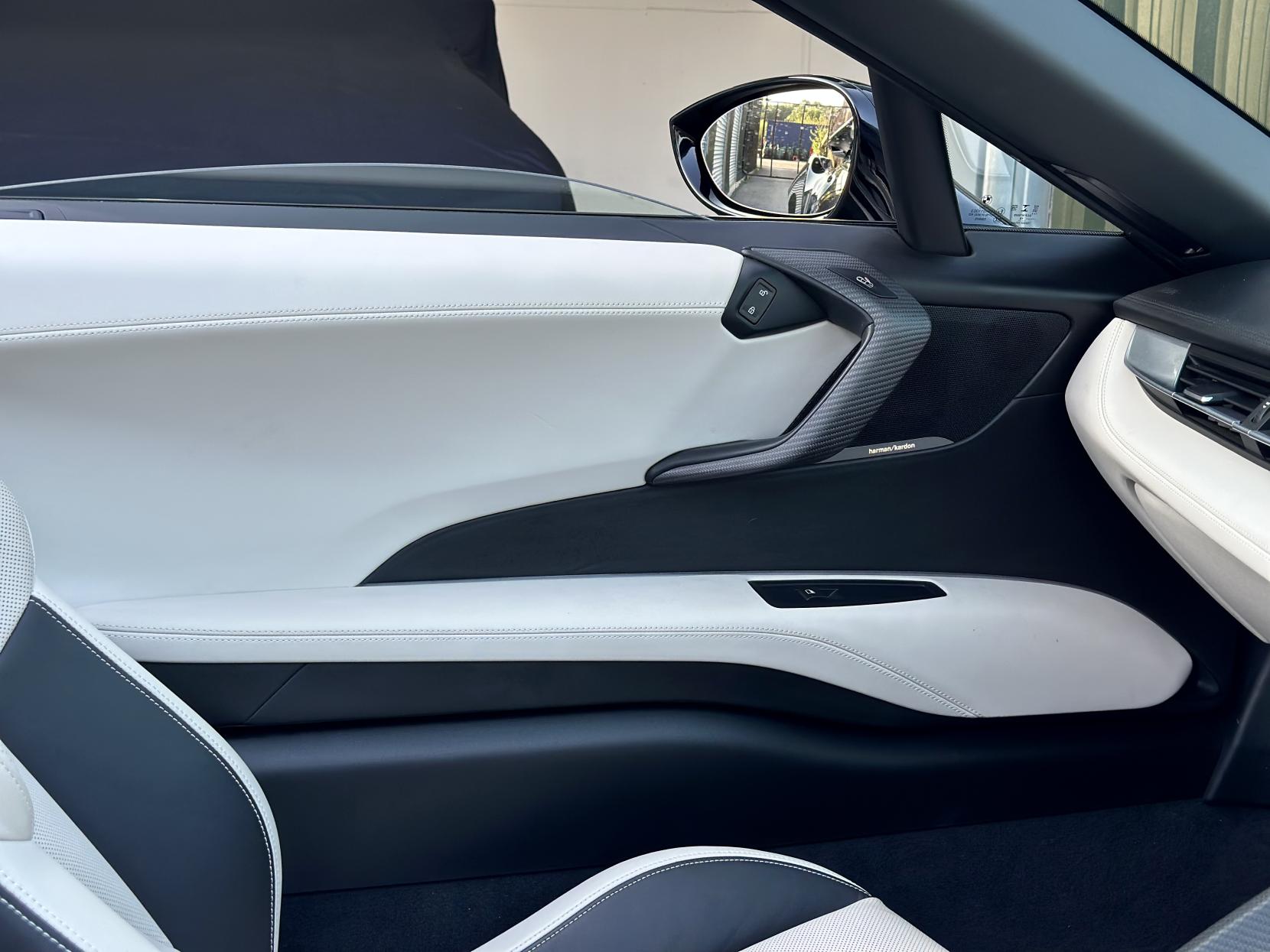 BMW i8 1.5 11.6kWh Roadster 2dr Petrol Plug-in Hybrid Auto 4WD Euro 6 (s/s) (374 ps)