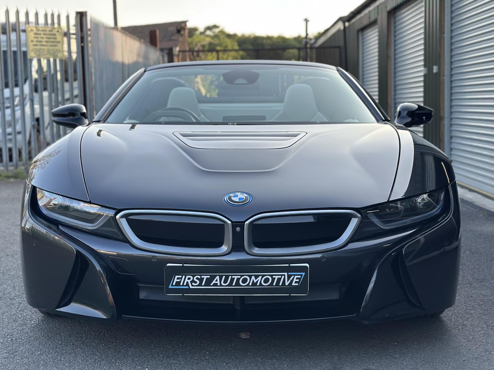 BMW i8 1.5 11.6kWh Roadster 2dr Petrol Plug-in Hybrid Auto 4WD Euro 6 (s/s) (374 ps)