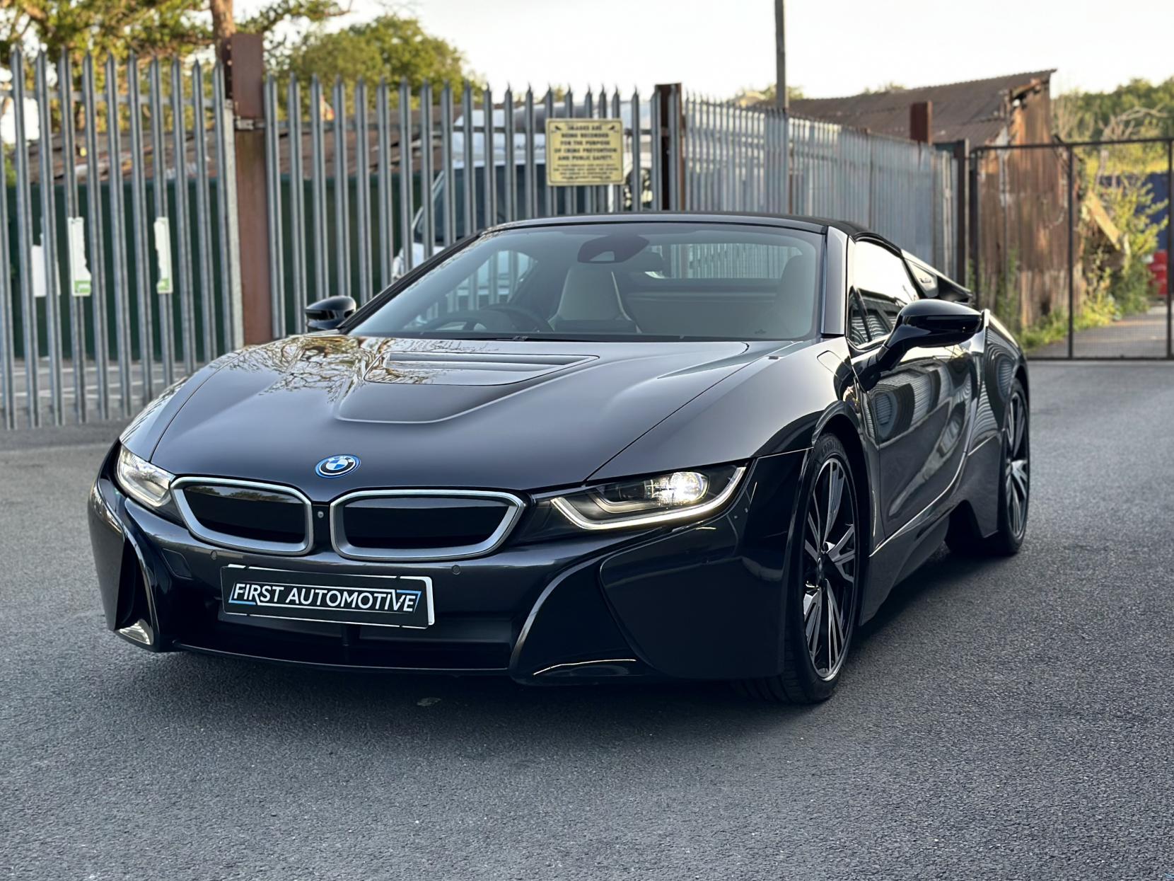 BMW i8 1.5 11.6kWh Roadster 2dr Petrol Plug-in Hybrid Auto 4WD Euro 6 (s/s) (374 ps)