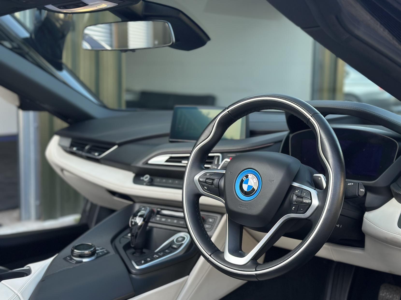 BMW i8 1.5 11.6kWh Roadster 2dr Petrol Plug-in Hybrid Auto 4WD Euro 6 (s/s) (374 ps)