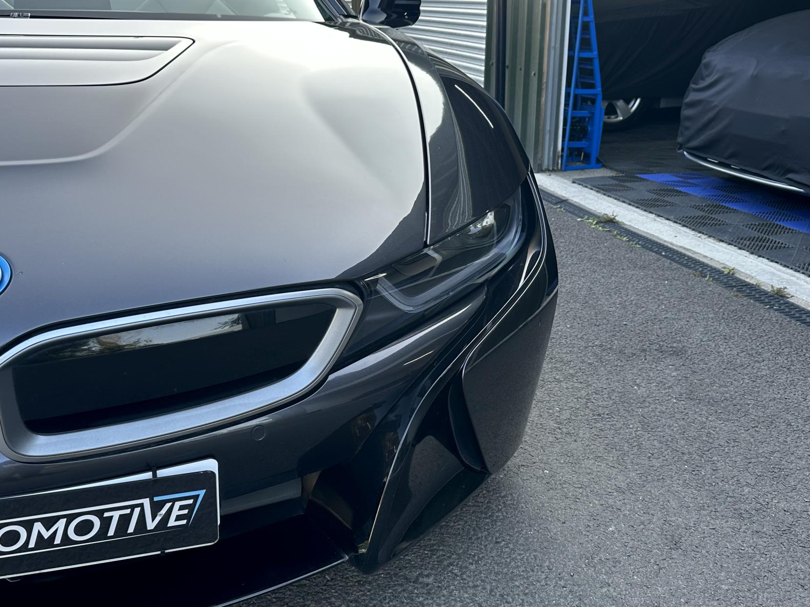 BMW i8 1.5 11.6kWh Roadster 2dr Petrol Plug-in Hybrid Auto 4WD Euro 6 (s/s) (374 ps)