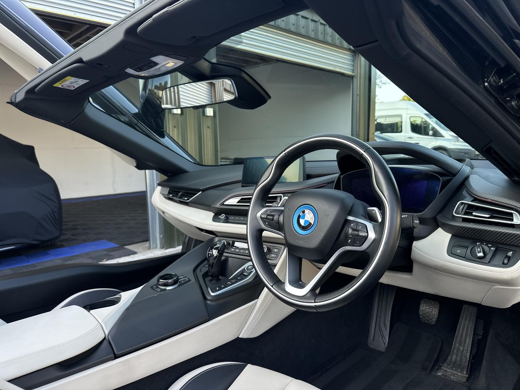 BMW i8 1.5 11.6kWh Roadster 2dr Petrol Plug-in Hybrid Auto 4WD Euro 6 (s/s) (374 ps)
